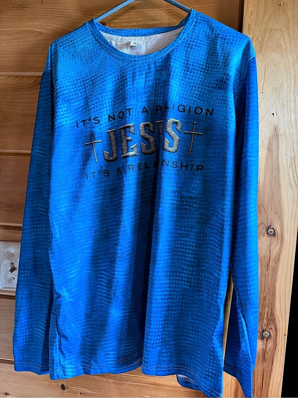 Long Sleeve Graphic Tee in Blue Size XL  New
